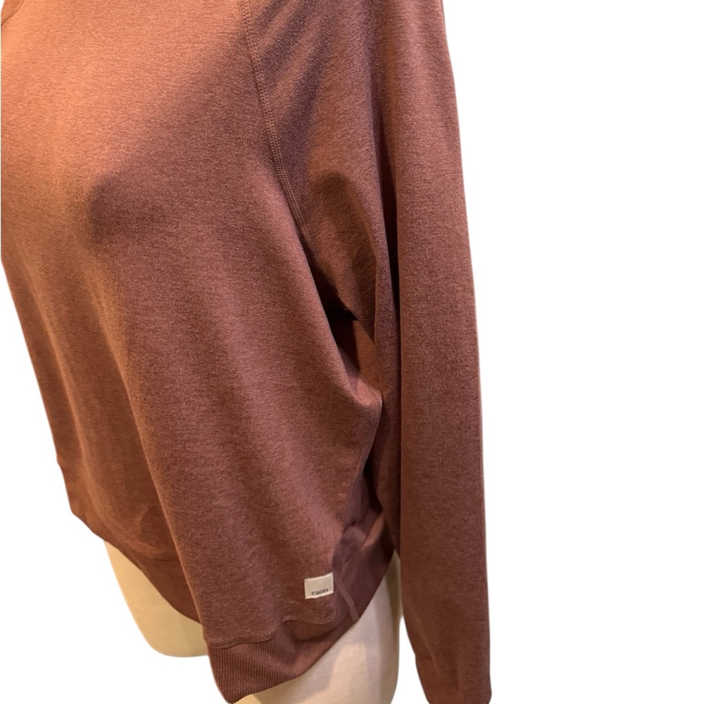 Vuori Women's Essential‎ Halo Crew Rust colorway shirt size XS. VW241 - Picture 2 of 9